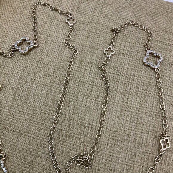 Banana Republic Rhinestone Clover Gold Tone Chain Necklace - Picture 4 of 7